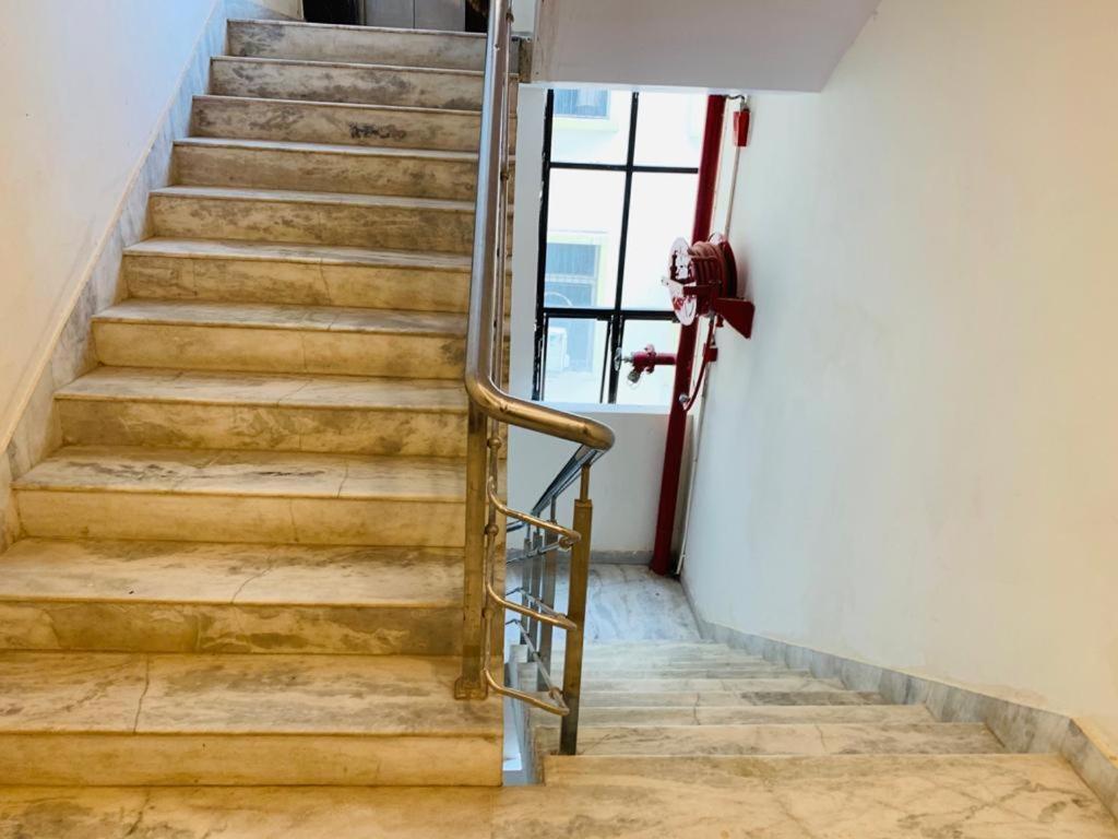 Hotel Kewal Palace Varanasi Exterior foto